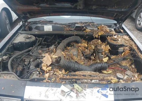 1983 Chrysler New Yorker from USA, damaged, VIN 1C3BT56G9DC319570